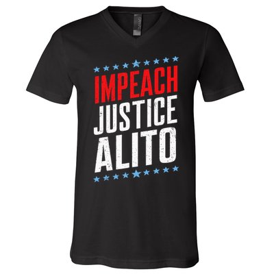 Impeach Alito Impeach Supreme Court Justice Samuel Alito V-Neck T-Shirt