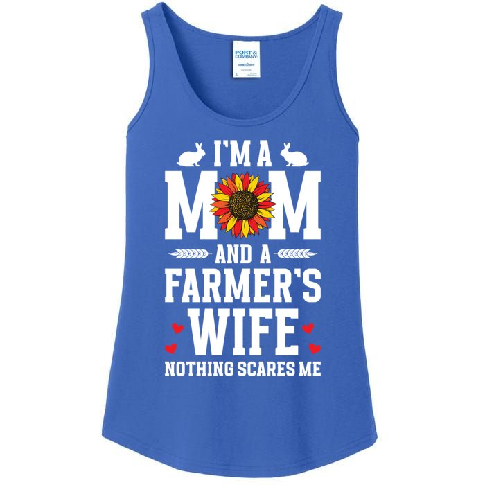 IM A Mom And A FarmerS Wife Of A Farmer Wife Farm Wife Gift Ladies Essential Tank