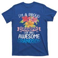 Im A Proud Grandma Of An Awesome Grandson Floral Grandma Cute Gift T-Shirt