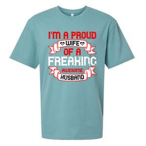 I'm A Proud Wife Of A Freaking Awesome Husband Funny Couple Gift Sueded Cloud Jersey T-Shirt