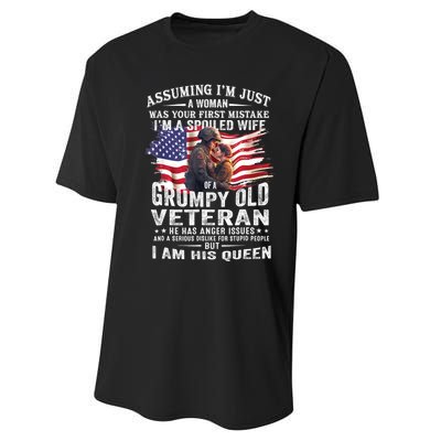 IM A Spoiled Wife Of A Grumpy Old Veteran Husband Wife Performance Sprint T-Shirt