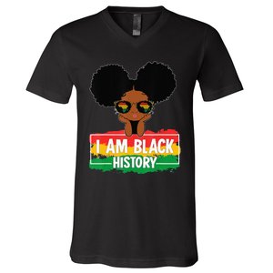 I Am The Strong African Queen  Black History Month V-Neck T-Shirt