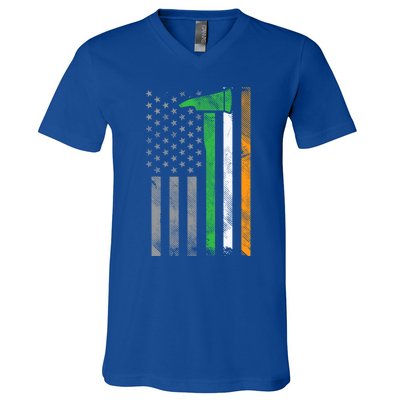 Irish American Us Flag Firefighter Axe Fire St Patricks Day Funny Gift V-Neck T-Shirt