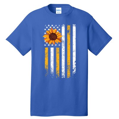 In A World Full Of Roses Be A Sunflower America Flag Cute Gift Tall T-Shirt