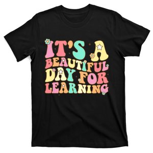 ItS Beautiful Day For Learning Retro Teacher Students Women T-Shirt