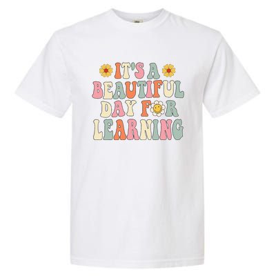 It's Beautiful Day For Learning Retro Teacher Students Women Cute Garment-Dyed Heavyweight T-Shirt