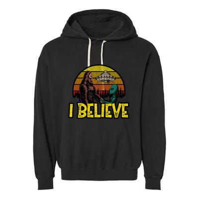 I Believe Funny Alien And Bigfoot Design Distressed Garment-Dyed Fleece Hoodie