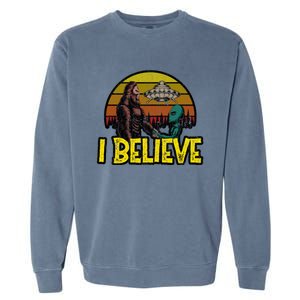 I Believe Funny Alien And Bigfoot Design Distressed Garment-Dyed Sweatshirt