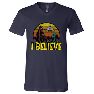 I Believe Funny Alien And Bigfoot Design Distressed V-Neck T-Shirt