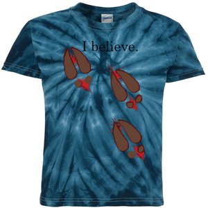 I Believe In Santa Funny Reindeer Hoof Prints Christmas Kids Tie-Dye T-Shirt