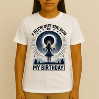 I Blew Out The Sun On My Birthday Total Solar Eclipse Retro T-Shirt