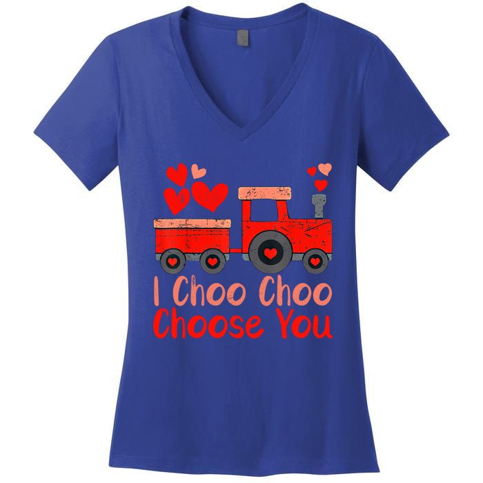 I Choo Choo Choose You Cute Train Heart Valentines Day Gift Women's V-Neck T-Shirt