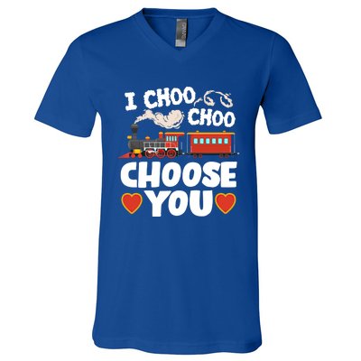 I Choo Choo Choose You Valentines Train Railroad Gift V-Neck T-Shirt