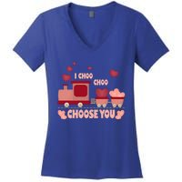 I Choo Choo Choose You Train Valentines Day Gift Women's V-Neck T-Shirt