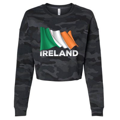 Ireland Country Cool Gift Waving Irish Flag Great Gift Cropped Pullover Crew