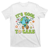 ItS Cool To Care Earth Day 2024 Retro Groovy Teacher T-Shirt