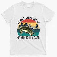 I Cant Work Today My Arm Is In A Cast Fishing Vintage T-Shirt
