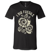 I Dig Fossils Ammonite Fossil V-Neck T-Shirt