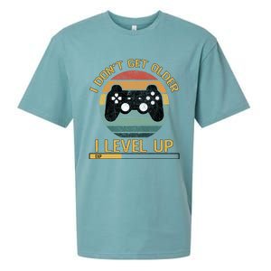 I Dont Get Older Level Exp Up Gaming Gamer Birthday Gift Sueded Cloud Jersey T-Shirt