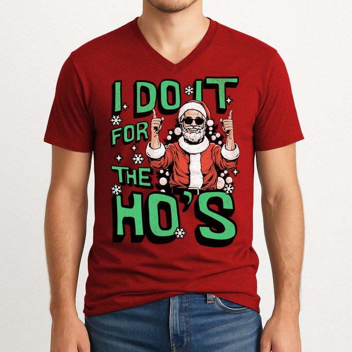 I Do It For The HoS Funny Christmas Santa Claus V-Neck T-Shirt
