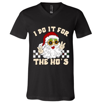 I Do It For The Hos Hippy Peace Santa Claus Christmas V-Neck T-Shirt