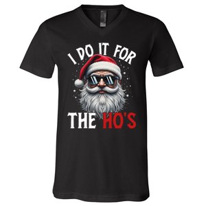 I Do It For The Hos Funny Christmas Santa Claus V-Neck T-Shirt