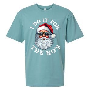 I Do It For The Hos Funny Inappropriate Christmas Santa Face Sueded Cloud Jersey T-Shirt