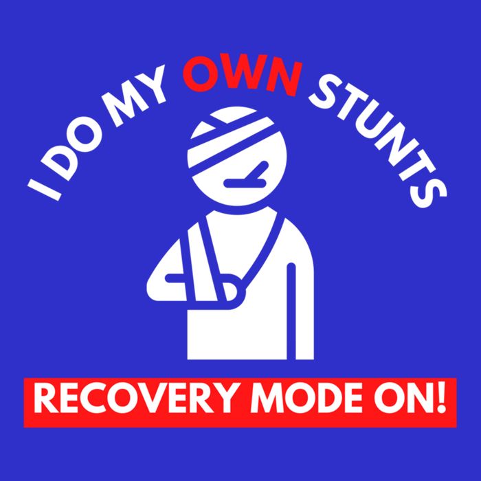 I Do My Own Stunts Recovery Mode On Fun Great Gift Injury Meaningful Gift Toddler T-Shirt