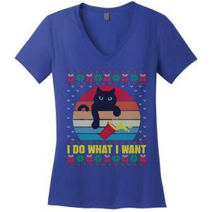 I Do What I Want Ugly Xmas Sweater Red Cup Cat Lover Gift Women's V-Neck T-Shirt