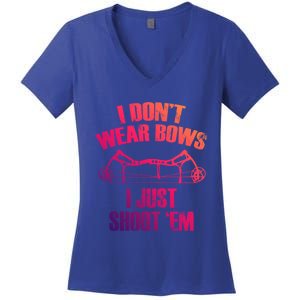 I Dont Wear Bows I Just Shoot Them Deer Hunting Funny Gift Women's V-Neck T-Shirt