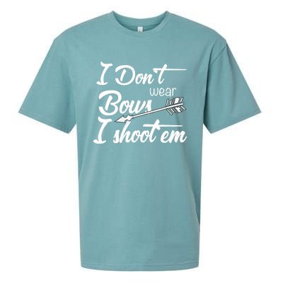 I Don't Wear Bows I Shoot Them Archery Girl Sueded Cloud Jersey T-Shirt