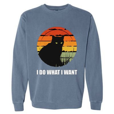 I Do What I Want Vintage Funny Cagreat Gift For Cat Dad/mom Gift Garment-Dyed Sweatshirt