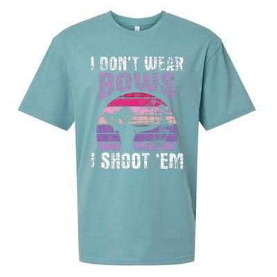 I DonT Wear Bows I Shoot Em Archery Girl Bowman Archer Sueded Cloud Jersey T-Shirt