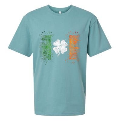 Irish Flag Distressed Shamrock ST Patrick's Day Sueded Cloud Jersey T-Shirt