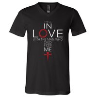 I Fell In Love Who Died For Me! Best V-Neck T-Shirt