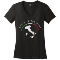 Italy Flag & Italian Map Funny Pun Italia Men Women Women's V-Neck T-Shirt