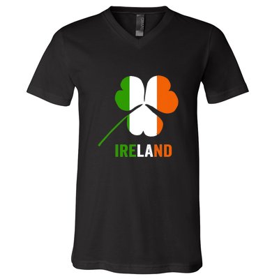 Irish Flag I love Ireland St. Patrick's Men Women Kids V-Neck T-Shirt