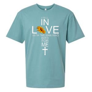 I Fell In Love With The Man Who Died For Me Jesus Sueded Cloud Jersey T-Shirt