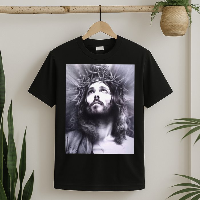 Image Face Of Jesus On A Cross With Crown Of Thorns T-Shirt