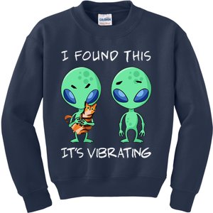 I Found This Vibrating  Funny Alien And Cat Kids Sweatshirt