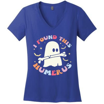 I Found This Humerus Bone Funny Halloween Ghost Nurse Doctor Women's V-Neck T-Shirt