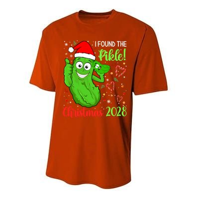 I Found The Pickle Christmas 2028 Funny Xmas Party Gift Performance Sprint T-Shirt