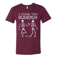 I Found This Humerus Funny Halloween Skeletons V-Neck T-Shirt