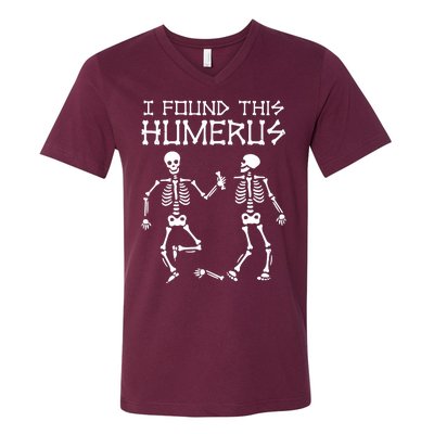 I Found This Humerus Funny Halloween Skeletons V-Neck T-Shirt