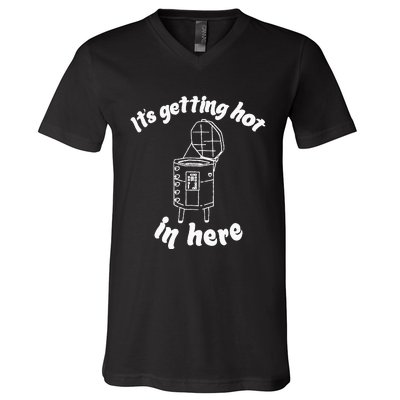 Its Getting Hot In Here Funny Kiln Ceramic Pun Art Teacher V-Neck T-Shirt