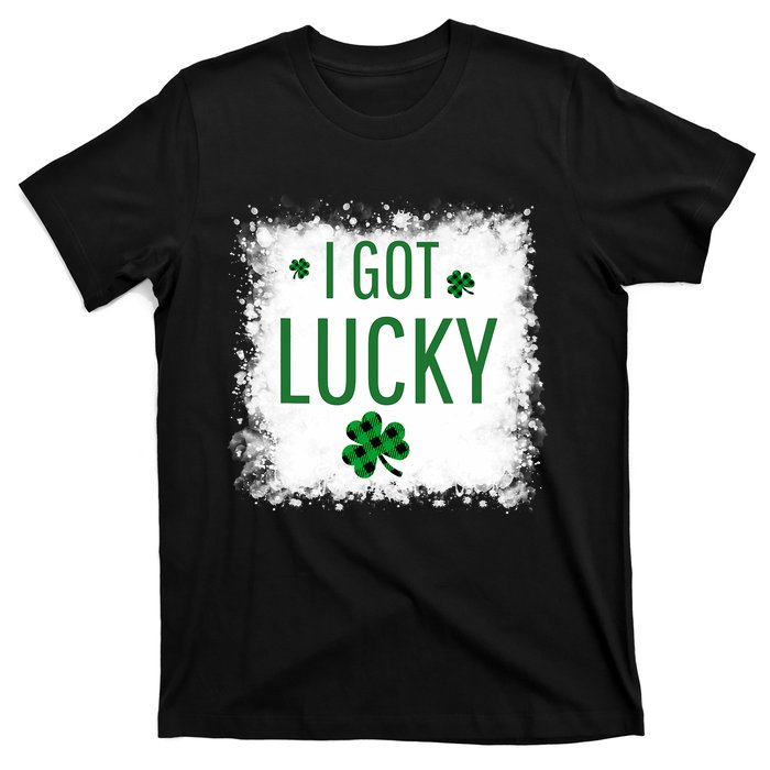 I Got Lucky I Got Pregnant Pregnancy Announcement Couple T-Shirt