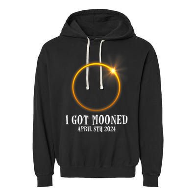 I Got Mooned 4.08.24 Total Solar Eclipse 2024 Garment-Dyed Fleece Hoodie