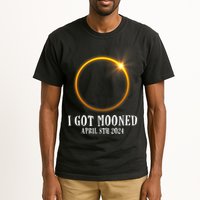 I Got Mooned 4.08.24 Total Solar Eclipse 2024 Tall T-Shirt