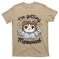 IM Getting Meowied Bridesmaid Bachelorette Party Kawaii Cat T-Shirt