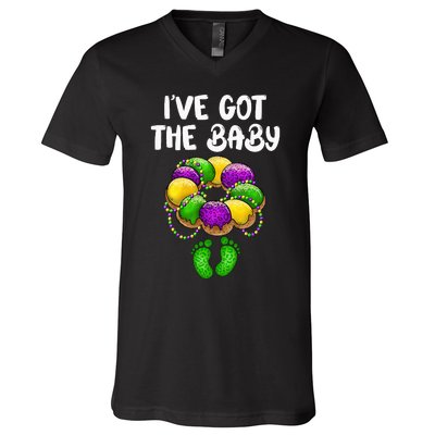 I Got The Baby Pregnancy Announcement Mardi Gras Family V-Neck T-Shirt